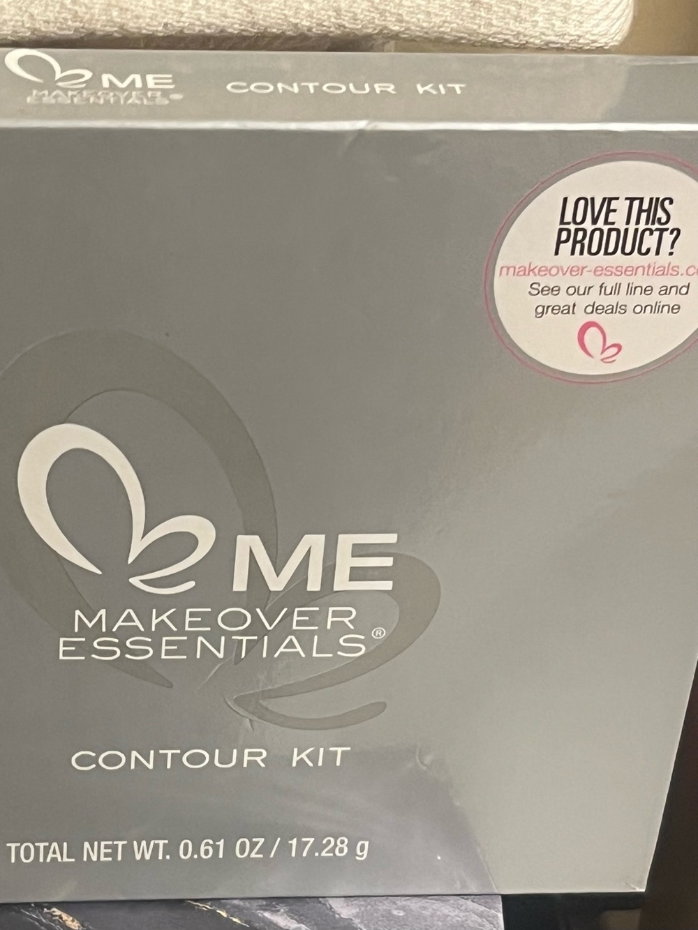 ME Makeover Essentials Contour Kit -